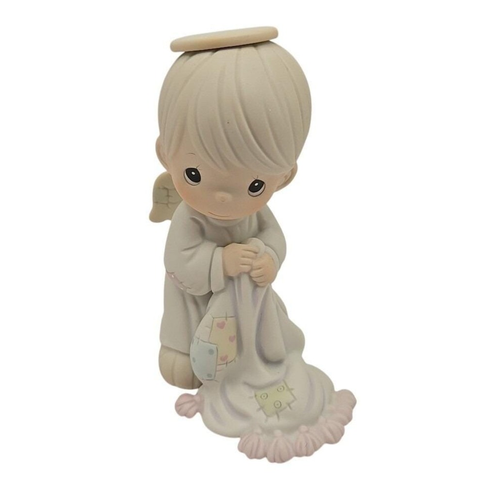 Precious Moments Porcelain Figurine 1992 "Wishing You A Comfy Christmas" Vintage